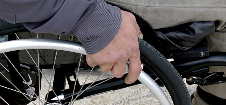 Inps, fino a 1000 euro al mese per chi ha un disabile in famiglia